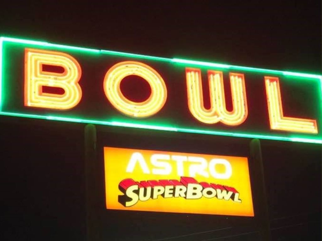 Astro Super Bowl 1